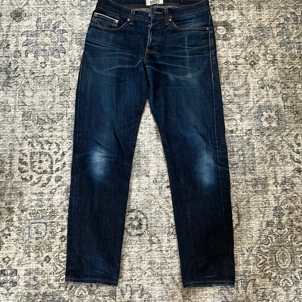 Naked & Famous - Weird Guy - 32